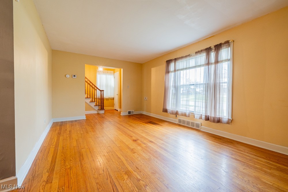 Rayen Companys - Residential