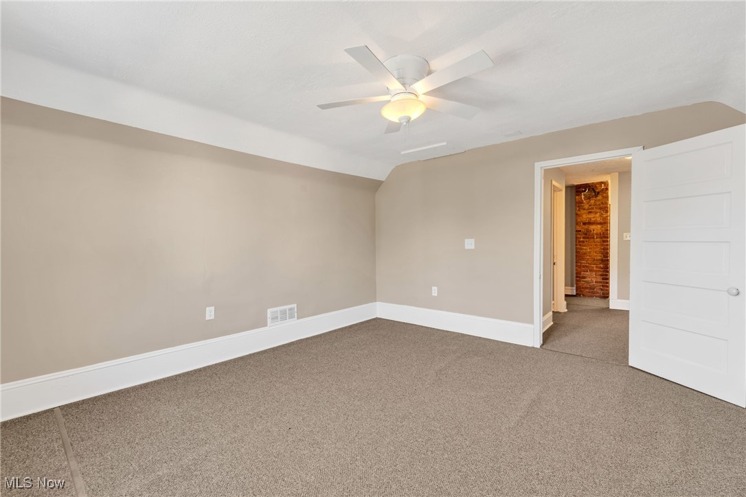 James M Hoyts - Residential