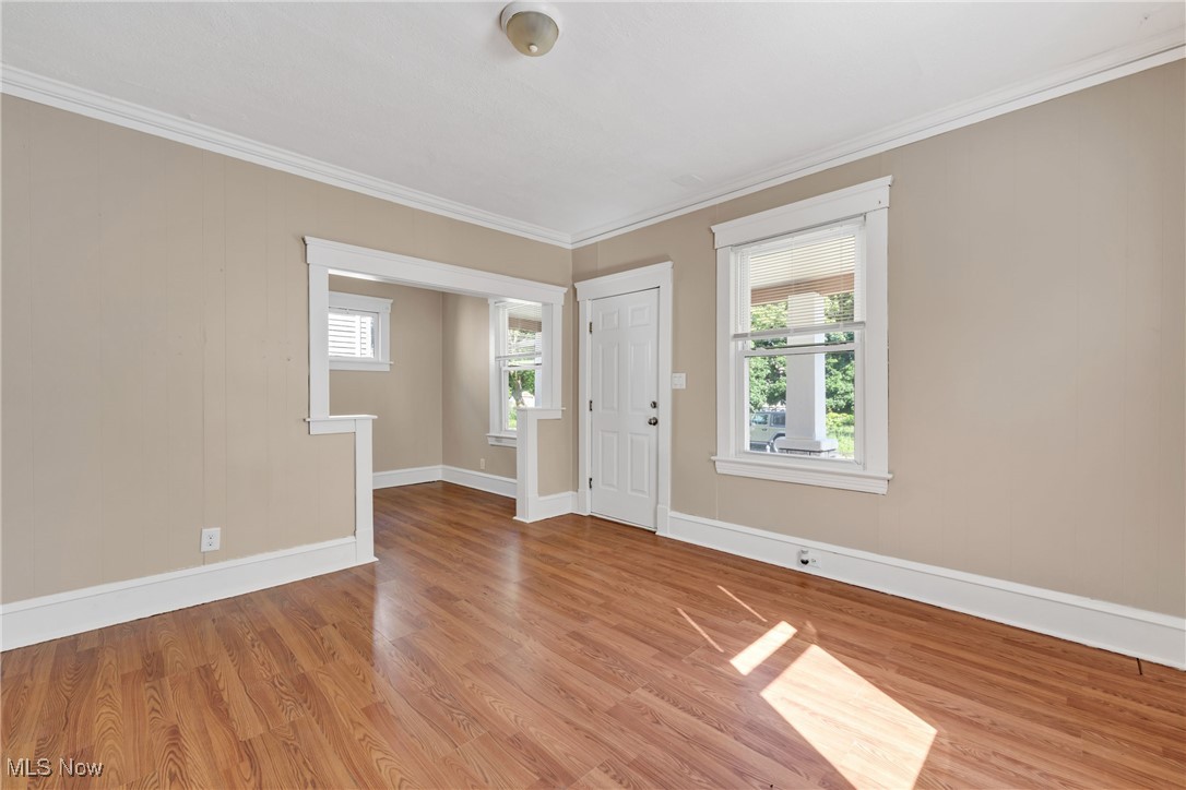 James M Hoyts - Residential