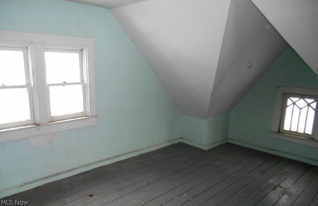 Highbridge Park 04/Mathews & - Residential