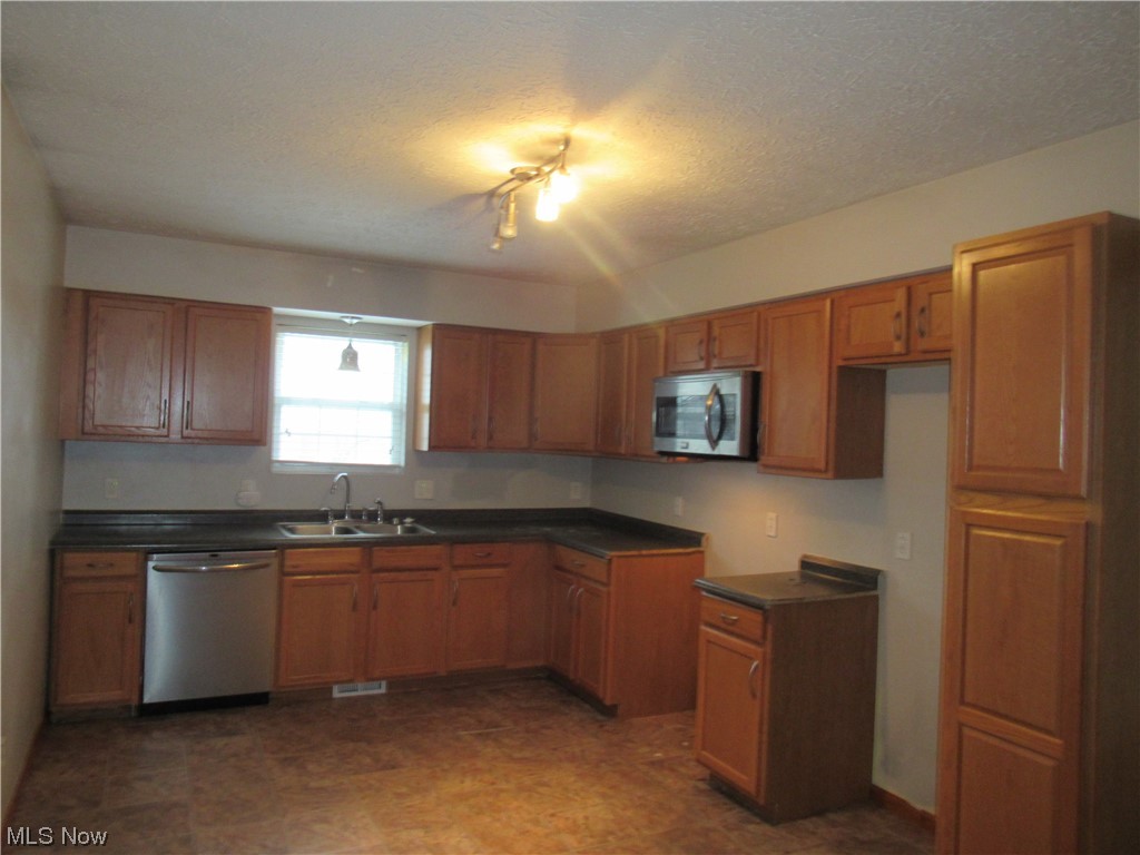 Colonial Heights - Residential