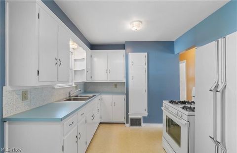 Tiny photo for 629 Donald Avenue, Akron, OH 44306 (MLS # 5190156)