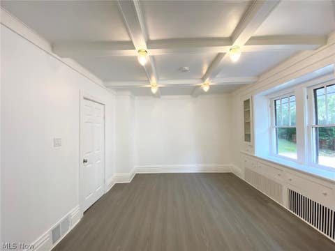 Tiny photo for 576 Kling Street, Akron, OH 44311 (MLS # 5239305)