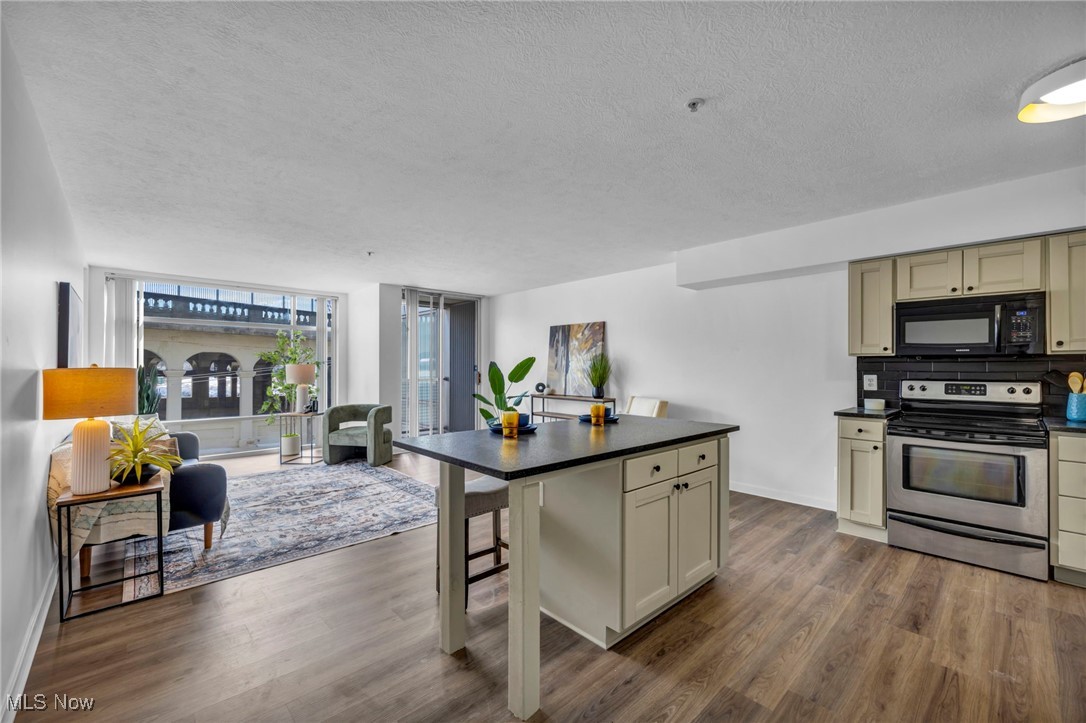 2222 Detroit Avenue #503, Cleveland, Ohio image 12