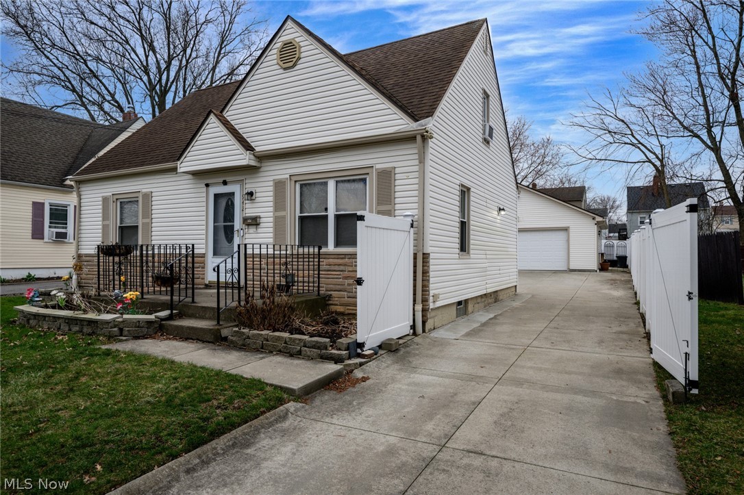 Davies Arlington - Residential