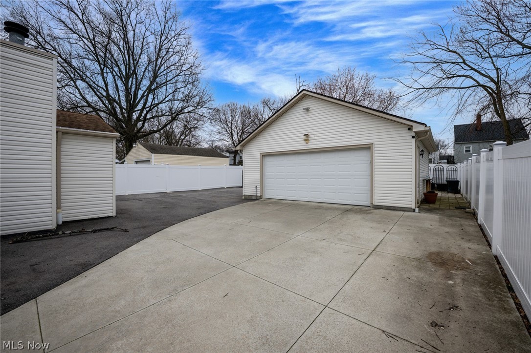 Davies Arlington - Residential