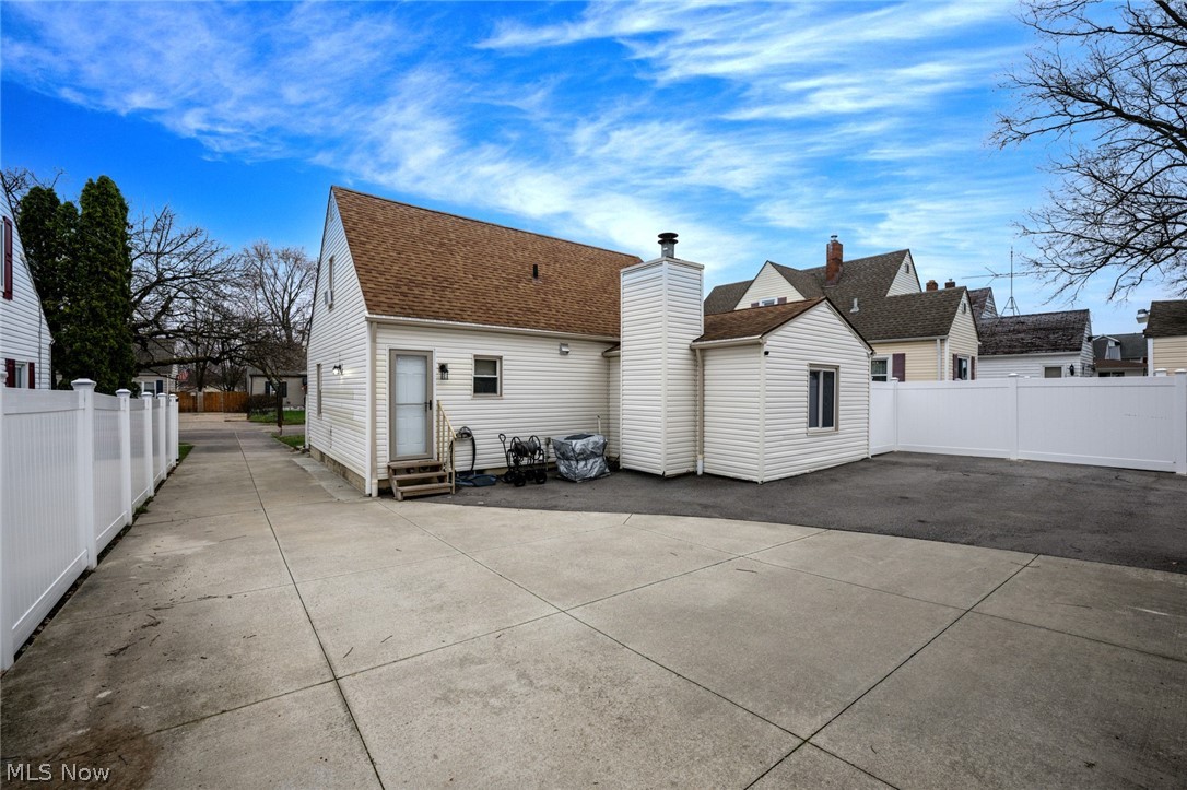 Davies Arlington - Residential