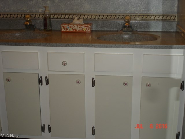 Royal Park - Residential