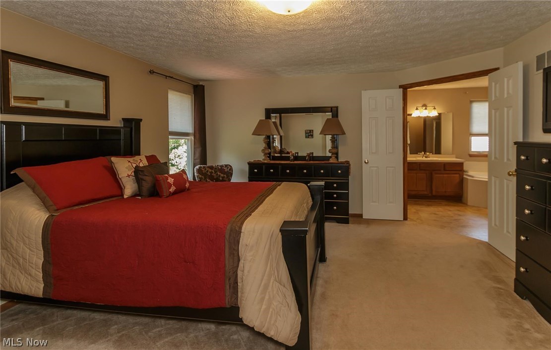 Fairfax Meadows - Residential