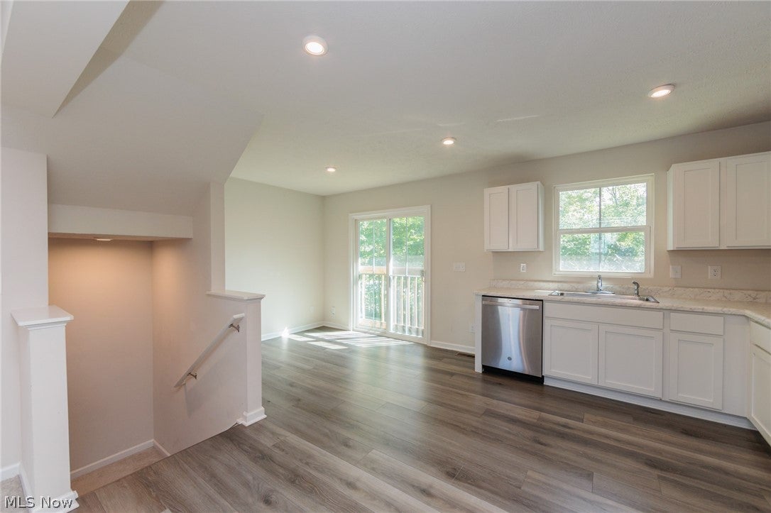 212 Raintree Lane