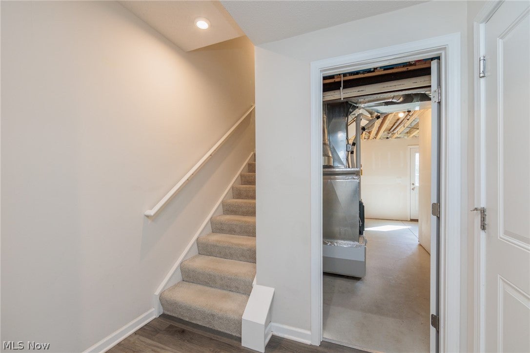 212 Raintree Lane