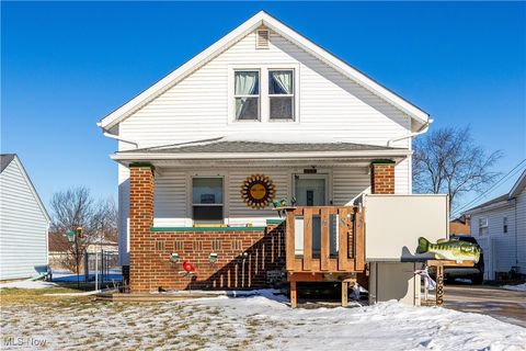 1685 E 36th Street, Lorain, OH 44055 - #: 5183706