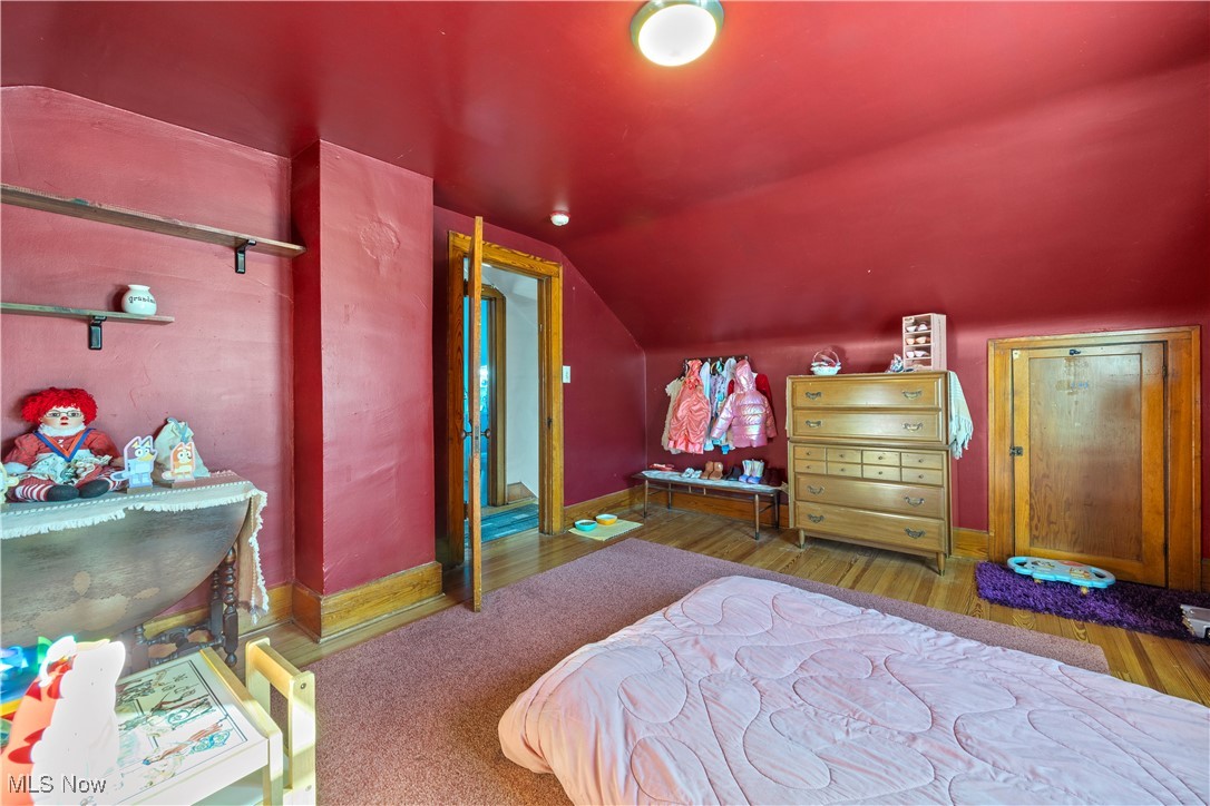 Sheffield Land & Improv C - Residential