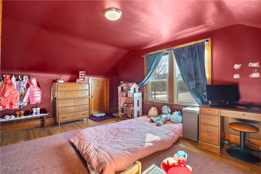 Sheffield Land & Improv C - Residential