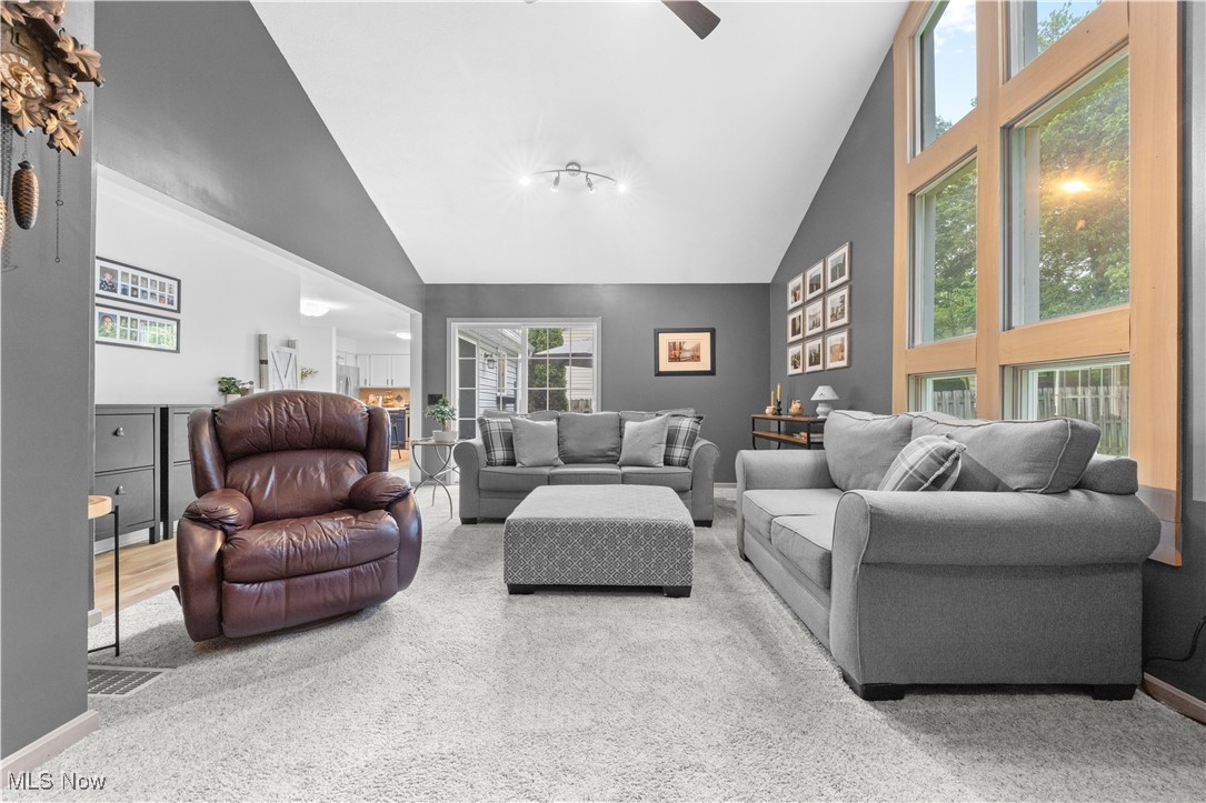 2261 Western Avenue, Alliance, Ohio image 17
