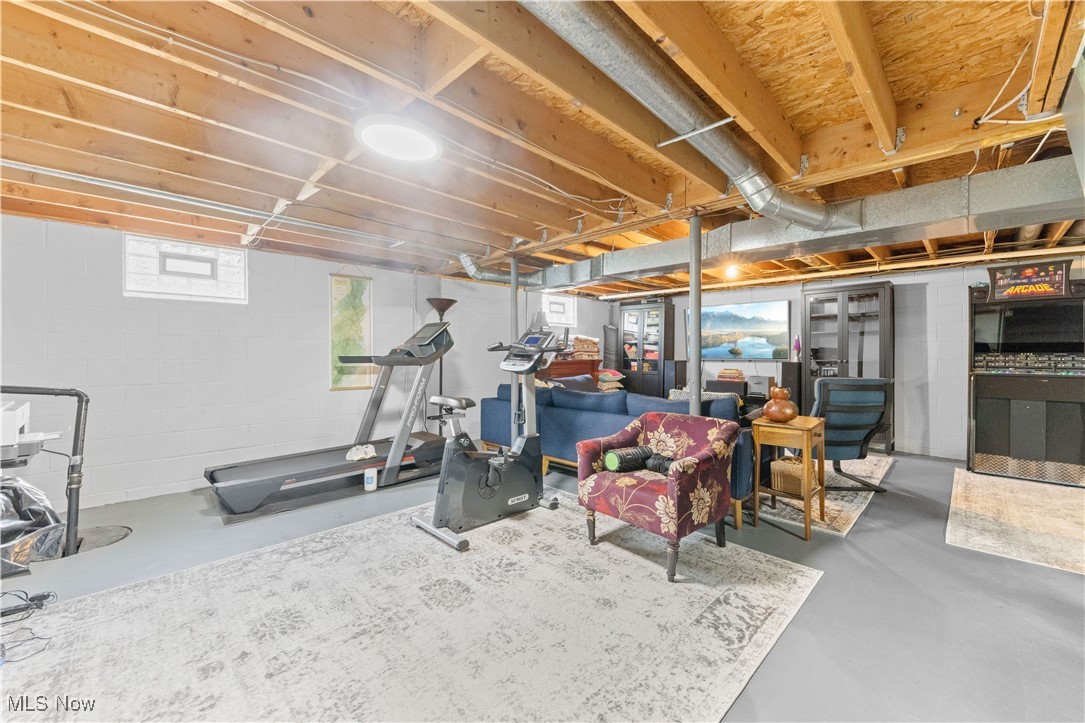 2261 Western Avenue, Alliance, Ohio image 33