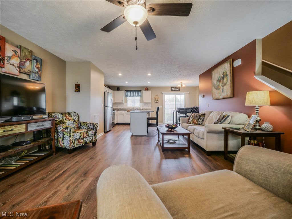 Preserve At Quarry Lakes Sub - Residential