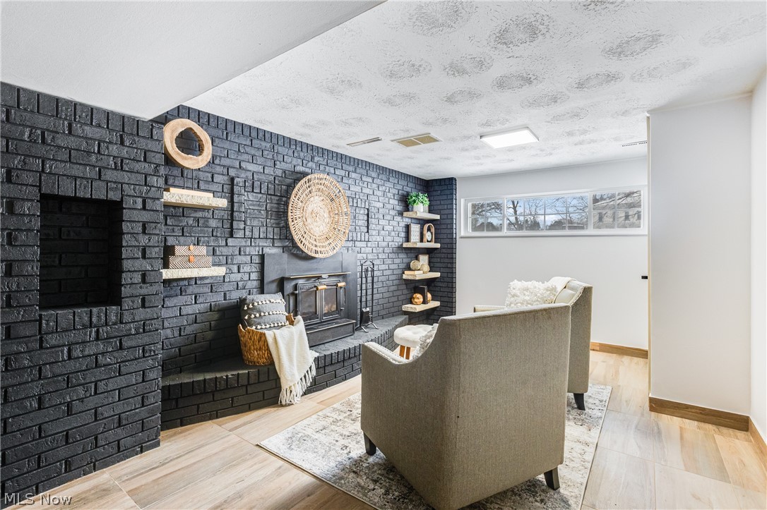 Waynewood - Residential