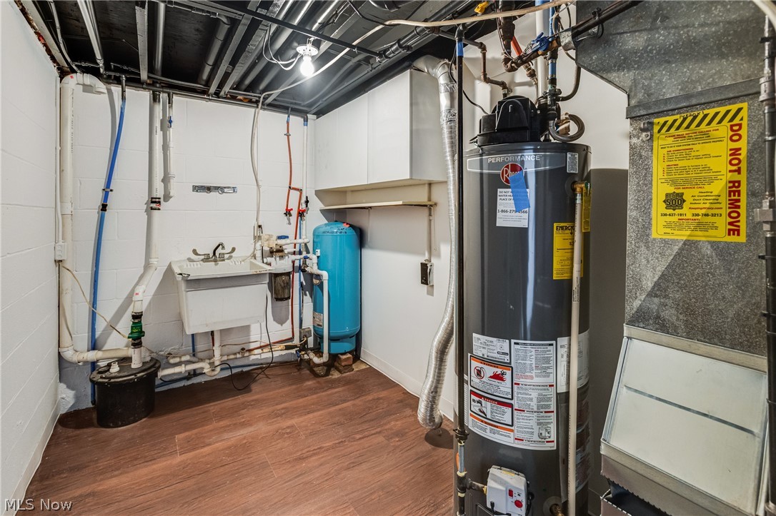 Waynewood - Residential