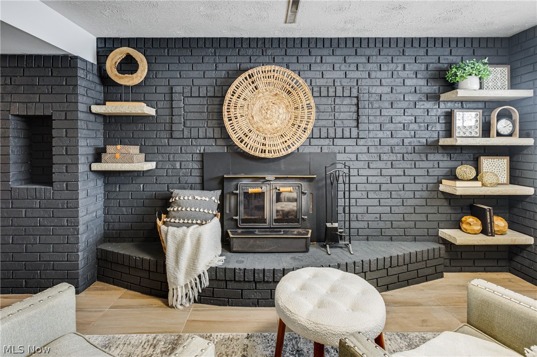 Waynewood - Residential