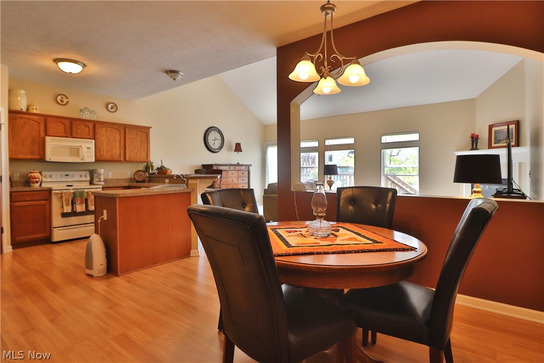 Easton Crk Condo Ph 2 - Residential