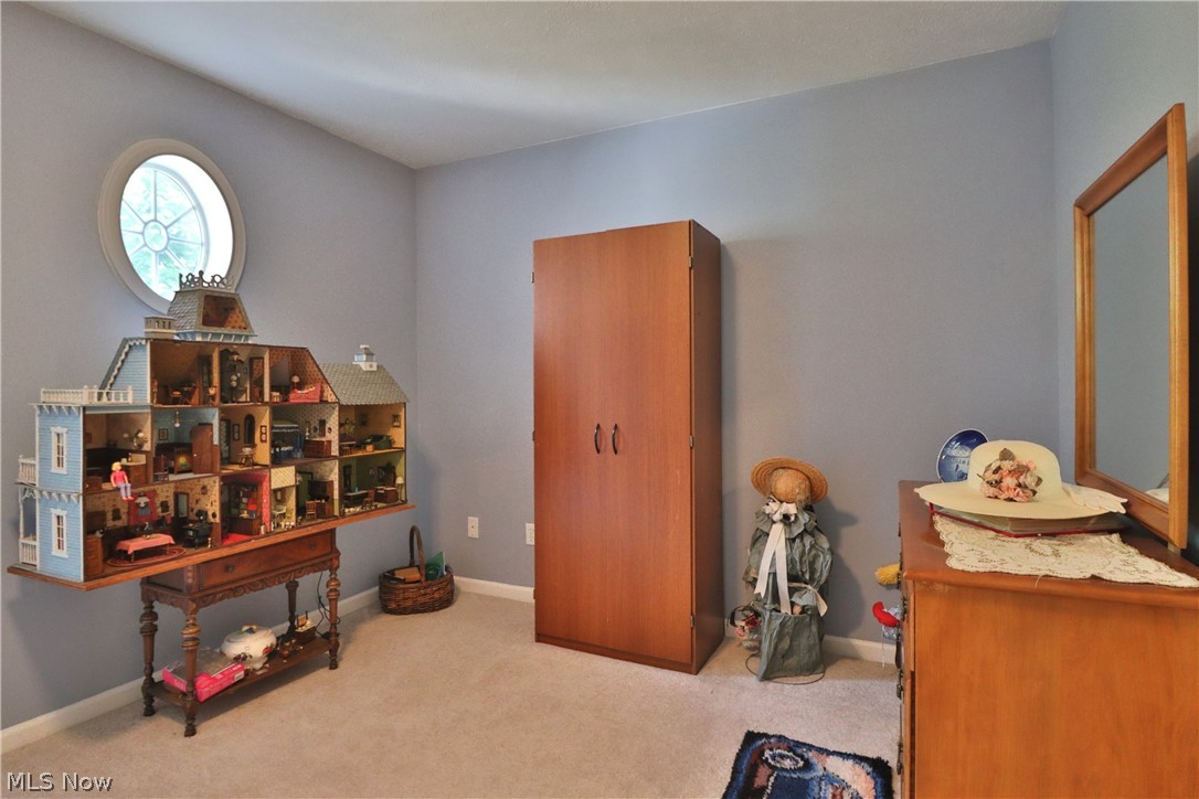 Easton Crk Condo Ph 2 - Residential