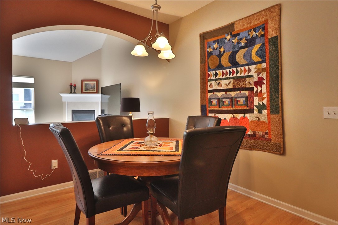 Easton Crk Condo Ph 2 - Residential