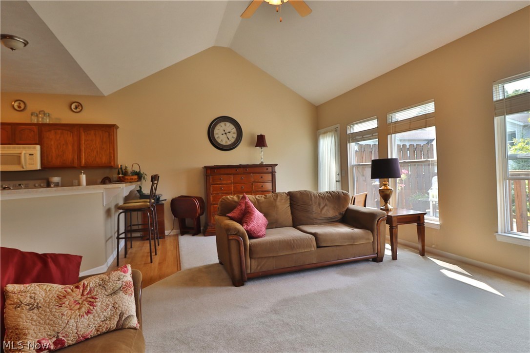 Easton Crk Condo Ph 2 - Residential