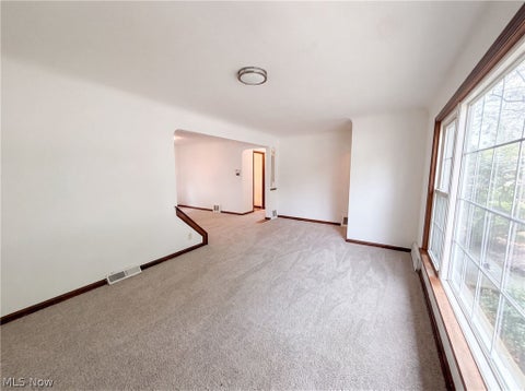 Tiny photo for 971 Learidge Road, Cleveland, OH 44124 (MLS # 5239394)