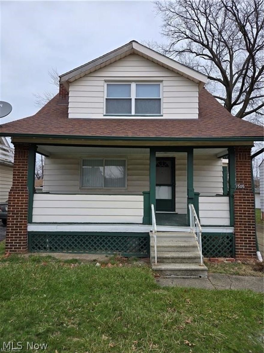 Welcome to 1505 E 196th St in Euclid. A well-proportioned cape cod built for efficient living and straightforward
ownership. This two bedroom home delivers a clean, functional layout with no wasted space. The living areas are
practical, the bedrooms are appropriately sized, and the overall footprint is designed for simplicity. Easy to maintain, easy
to operate. The front porch adds character and usable outdoor space, while the detached 2-car garage is a significant
bonus, offering off-street parking, storage, or workspace flexibility that’s not always available at this price point. The size
works in your favor: lower utility costs, minimal upkeep, and strong rental appeal. Whether you're an owner-occupant
looking for a manageable home or an investor targeting consistent demand, the fundamentals here make sense. Situated
on a quiet street with convenient access to local amenities, this is a clean, efficient opportunity that does exactly what it
needs to, no excess, no complications. Simple. Functional. Effective. Rental Estimate of $1,100 monthly.