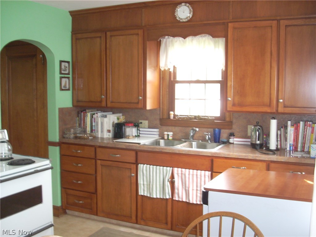 Village/Canfield - Residential