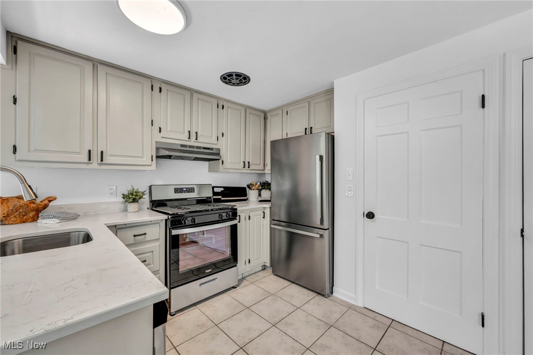 Brecksville - Residential