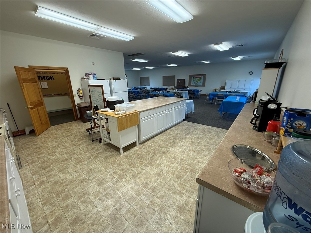 Dover - Commercial Sale