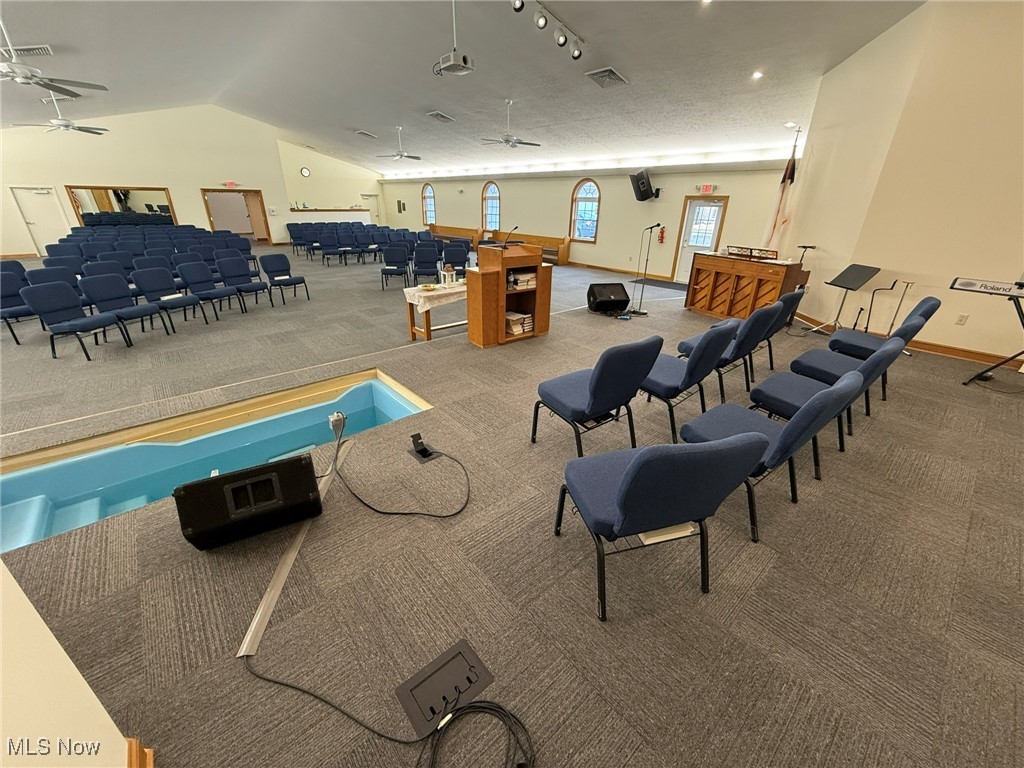 Dover - Commercial Sale