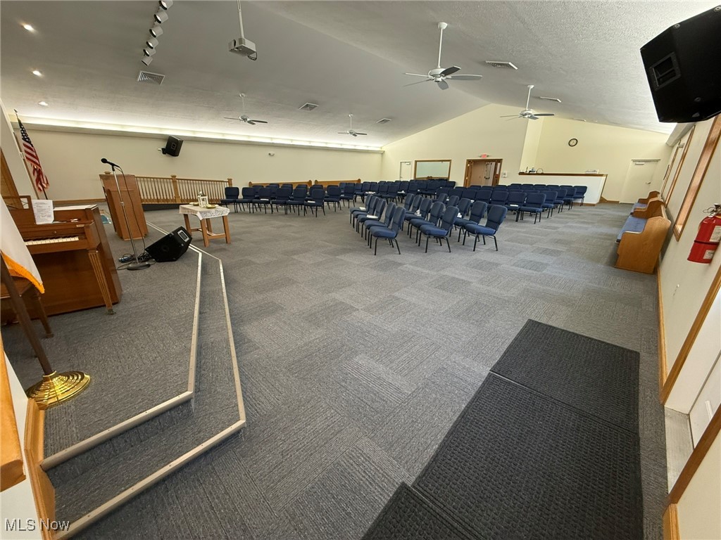 Dover - Commercial Sale