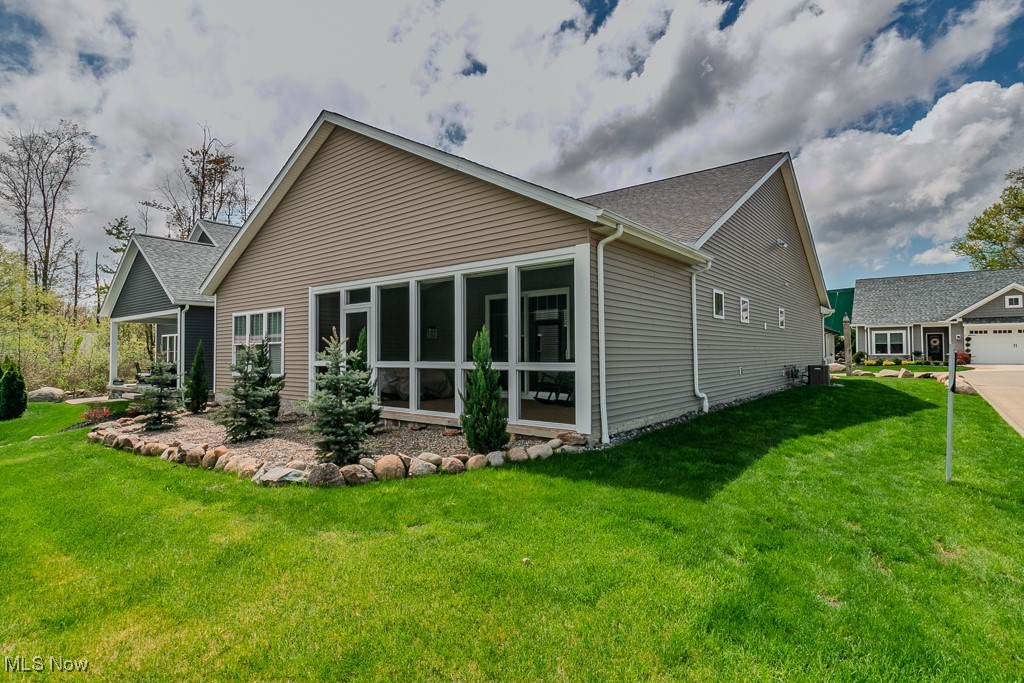 Hygrove Villas Condo - Residential