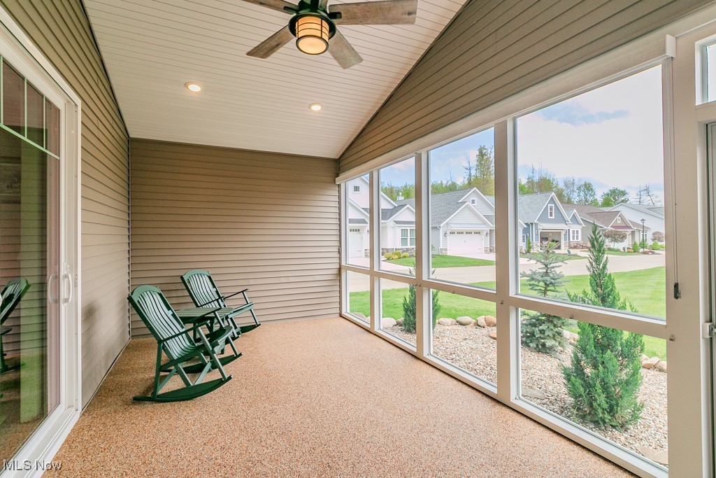 Hygrove Villas Condo - Residential