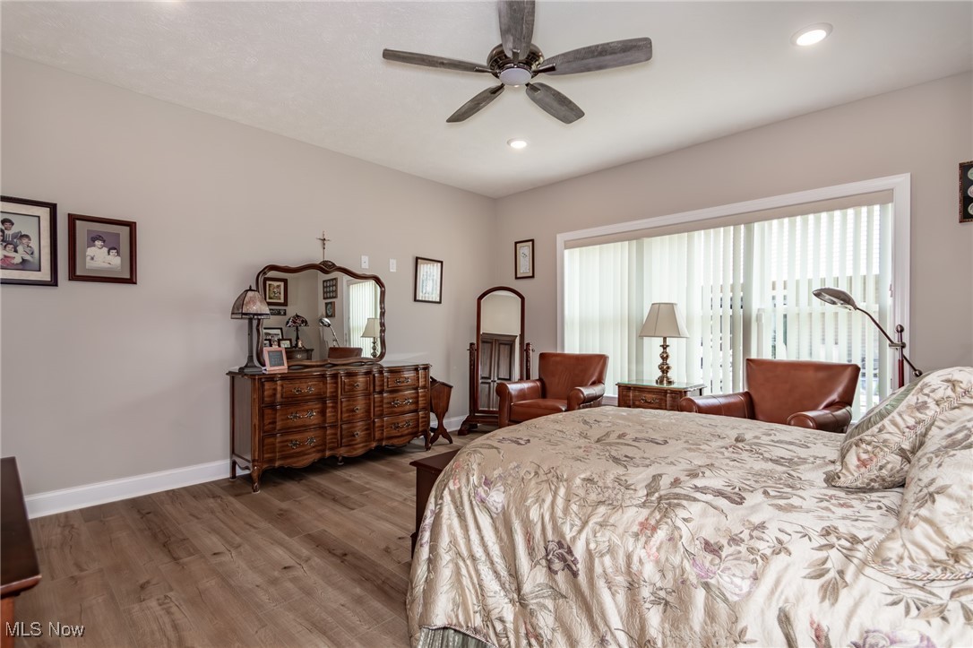 Hygrove Villas Condo - Residential