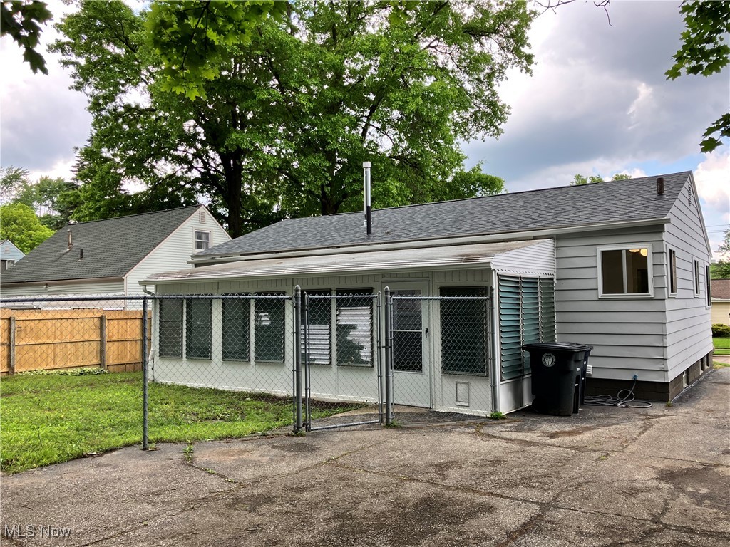 476 Rutland Avenue, Akron, Ohio image 5