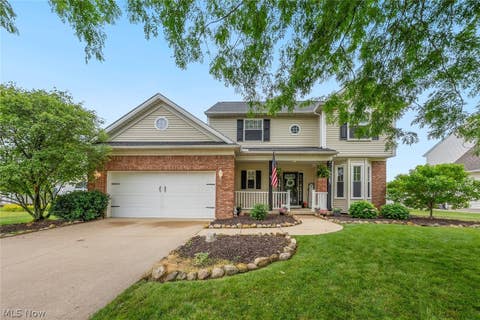 Homes For Sale - 9387 Victoria Lane<br/> Lorain County, North Ridgeville, OH 44039