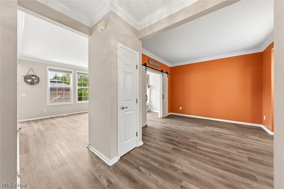 9387 Victoria Lane
