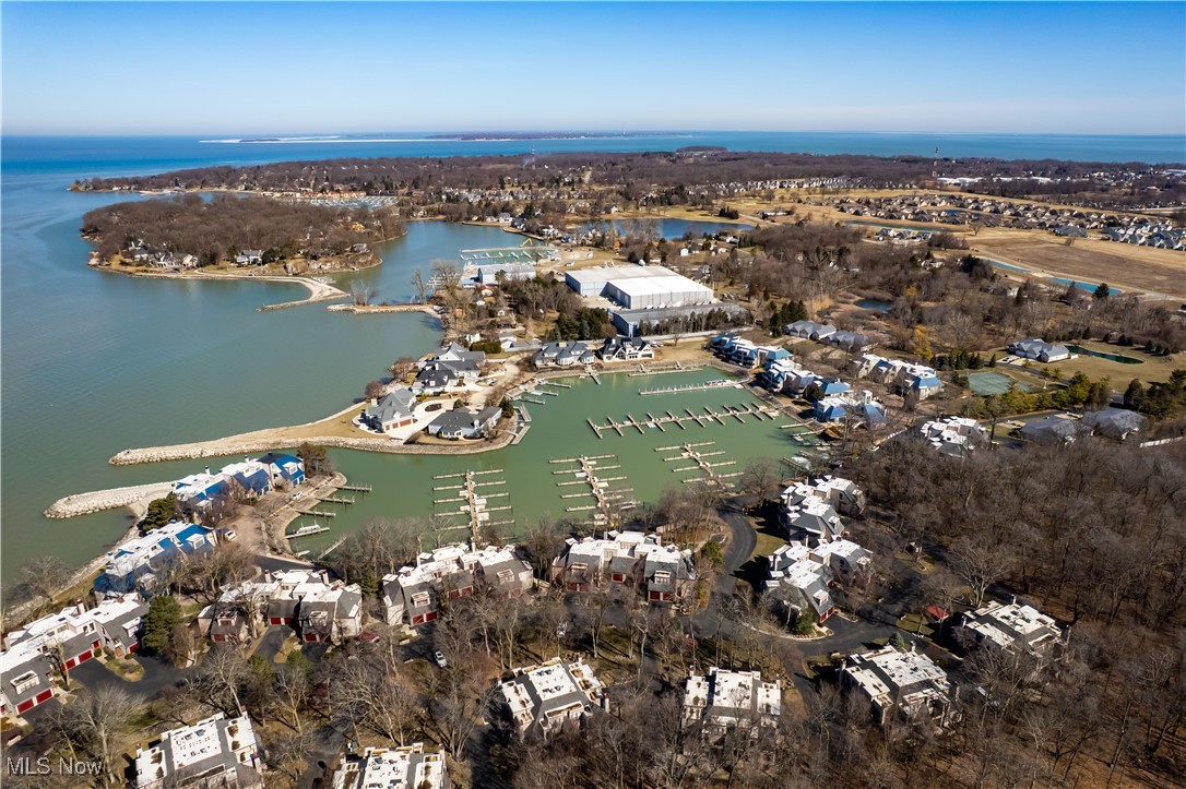 4390 Marin Woods #B, Port Clinton, Ohio image 9