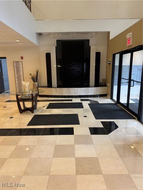 Tiny photo for 822 Kumho Drive #103, Fairlawn, OH 44333 (MLS # 5179019)