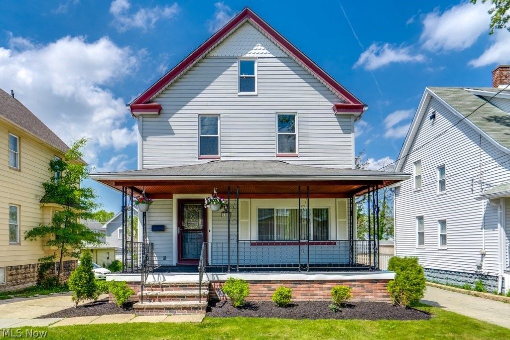 Photo of 2406 Tampa Avenue, Cleveland, OH 44109 (MLS # 5211019)