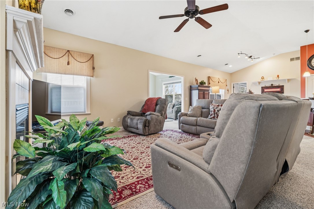 Fountains/Meyers Lake - Residential