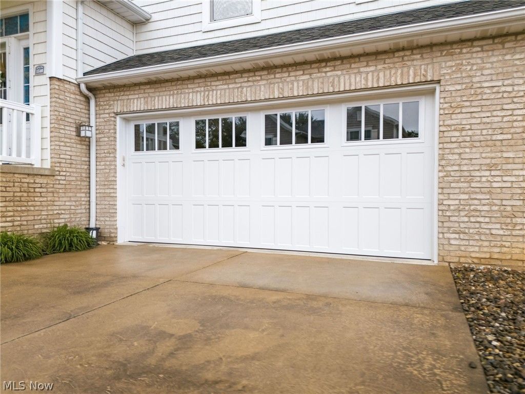 Photo of 1340 Cascade Circle W, Canton, OH 44708 (MLS # 5206846)