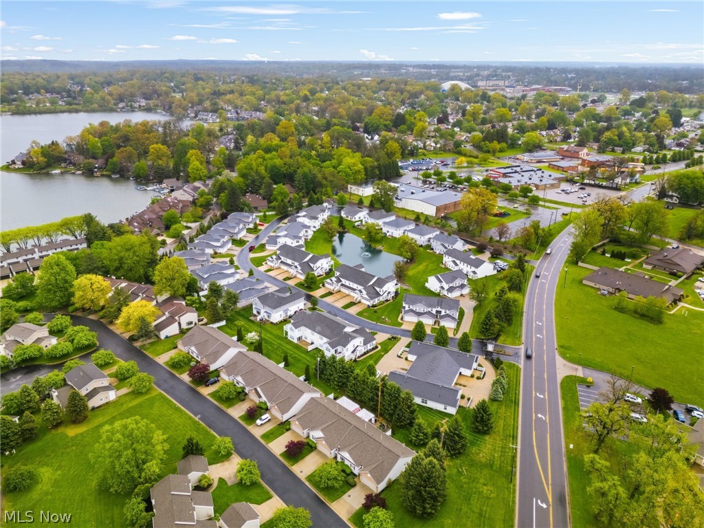 Fountains/Meyers Lake - Residential