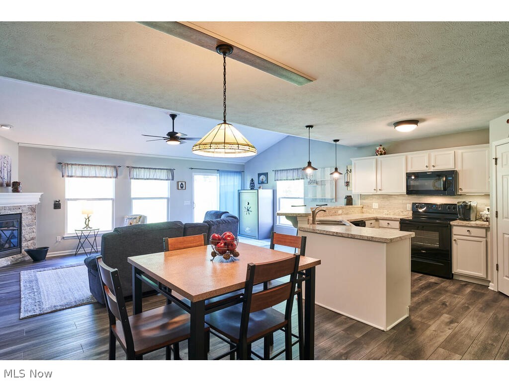 Nautical Ridge Ph 2 Condo - Residential