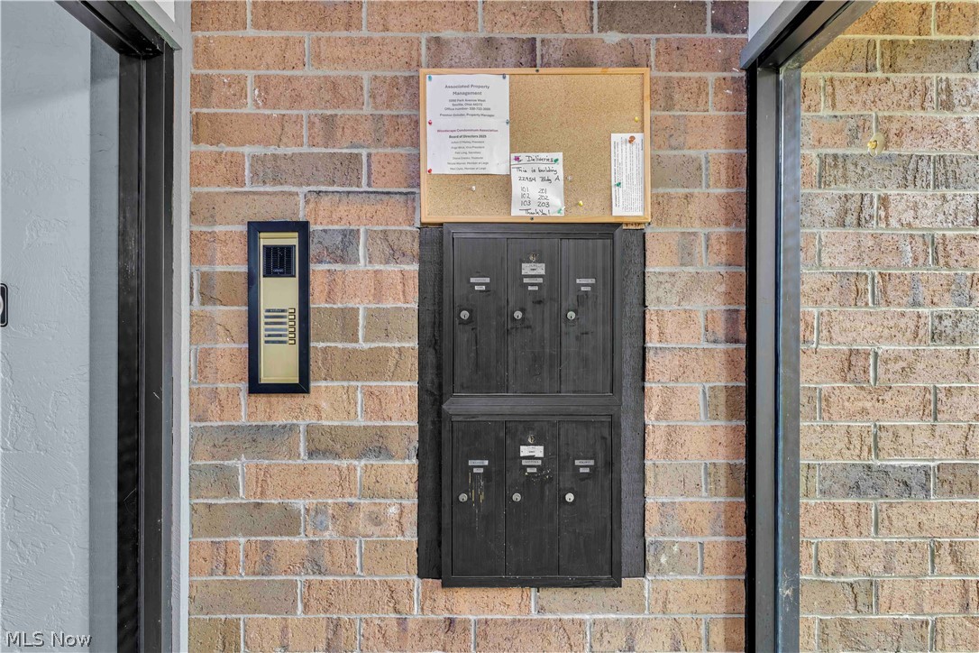 22954 Maple Ridge Road 202B