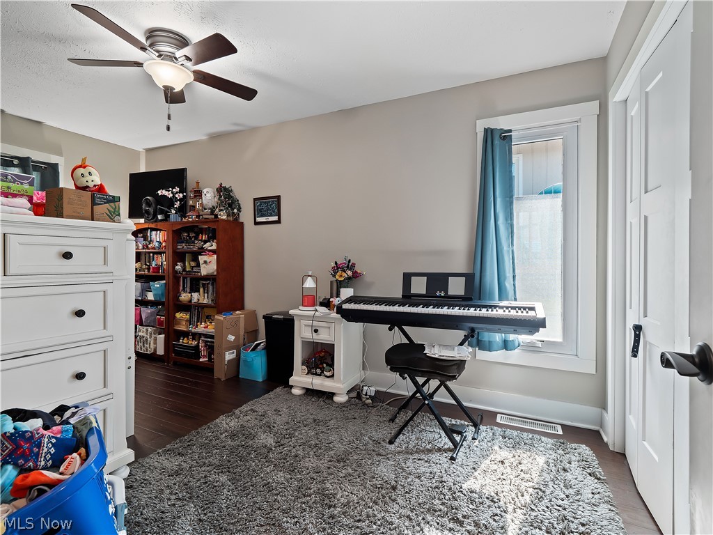 Ledgewood - Residential